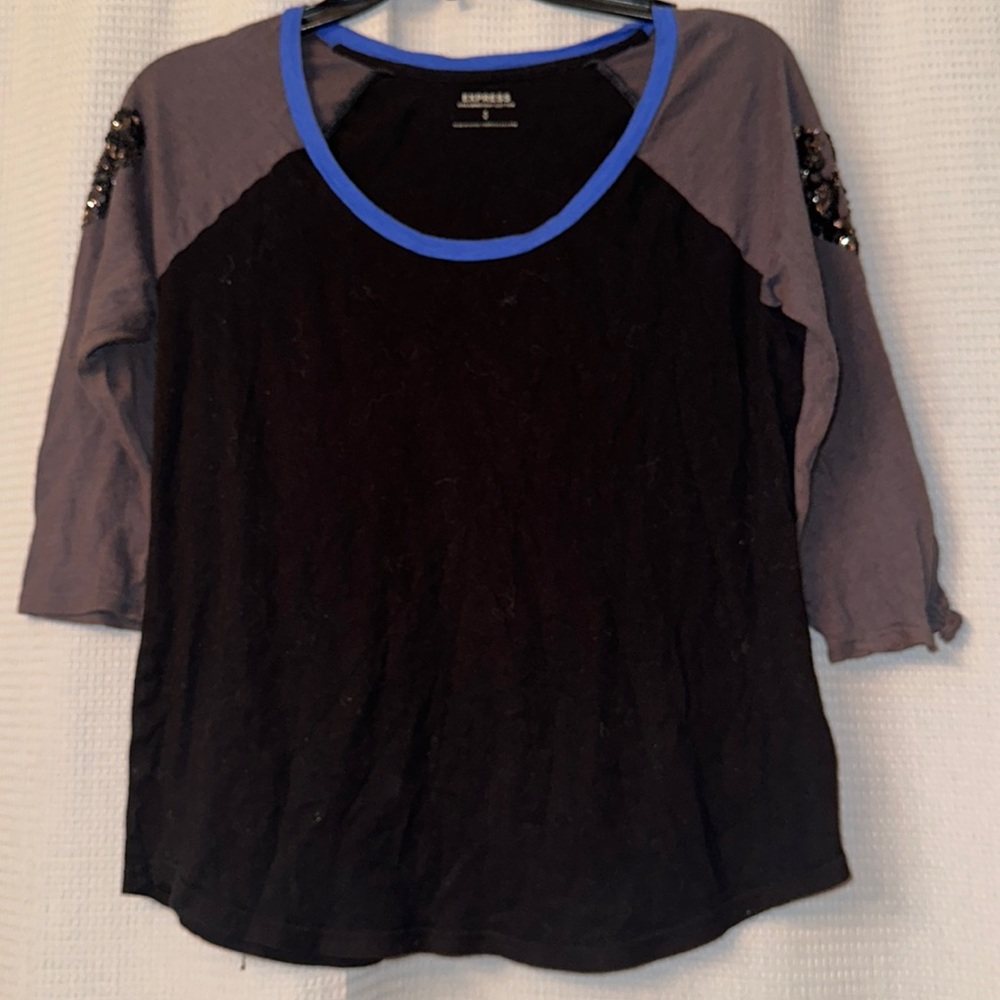 Express Tee